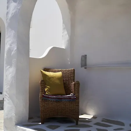 Thiramnia Kaga Kythnosuites Apartament