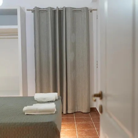 Thiramnia Kaga Kythnosuites Apartament