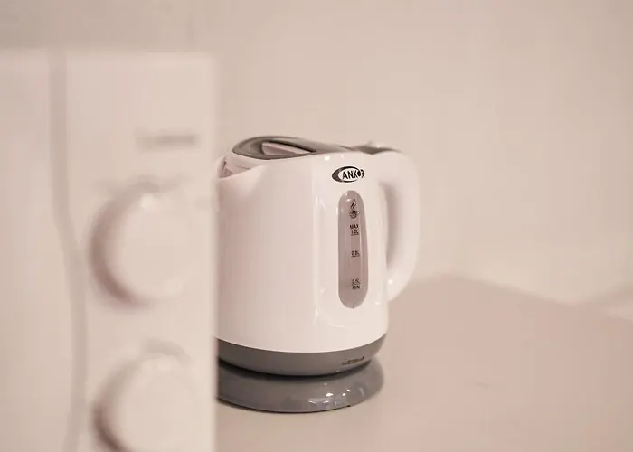 Thiramnia Kaga Kythnosuites *