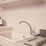 Thiramnia Kaga Kythnosuites Apartament *