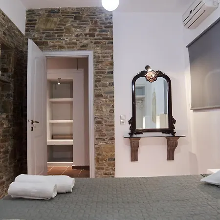 Thiramnia Kaga Kythnosuites * Mérichas